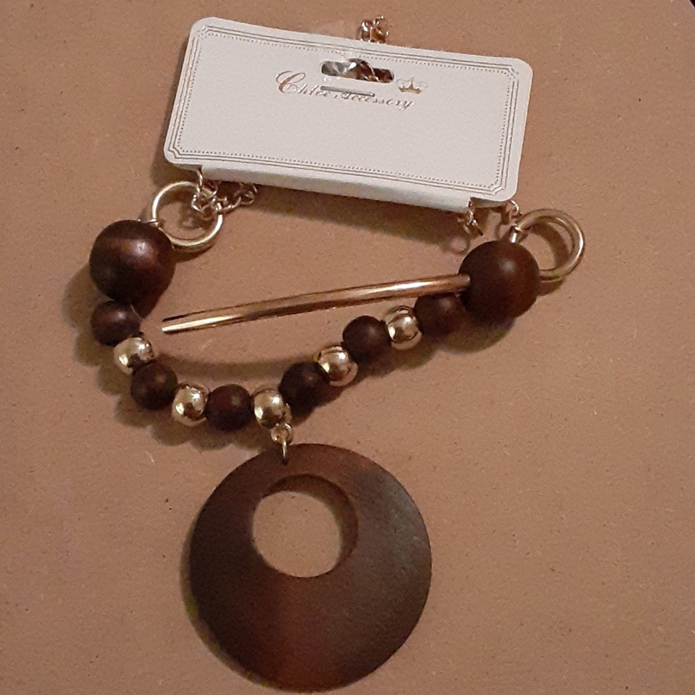 Chloe Accessory Necklace